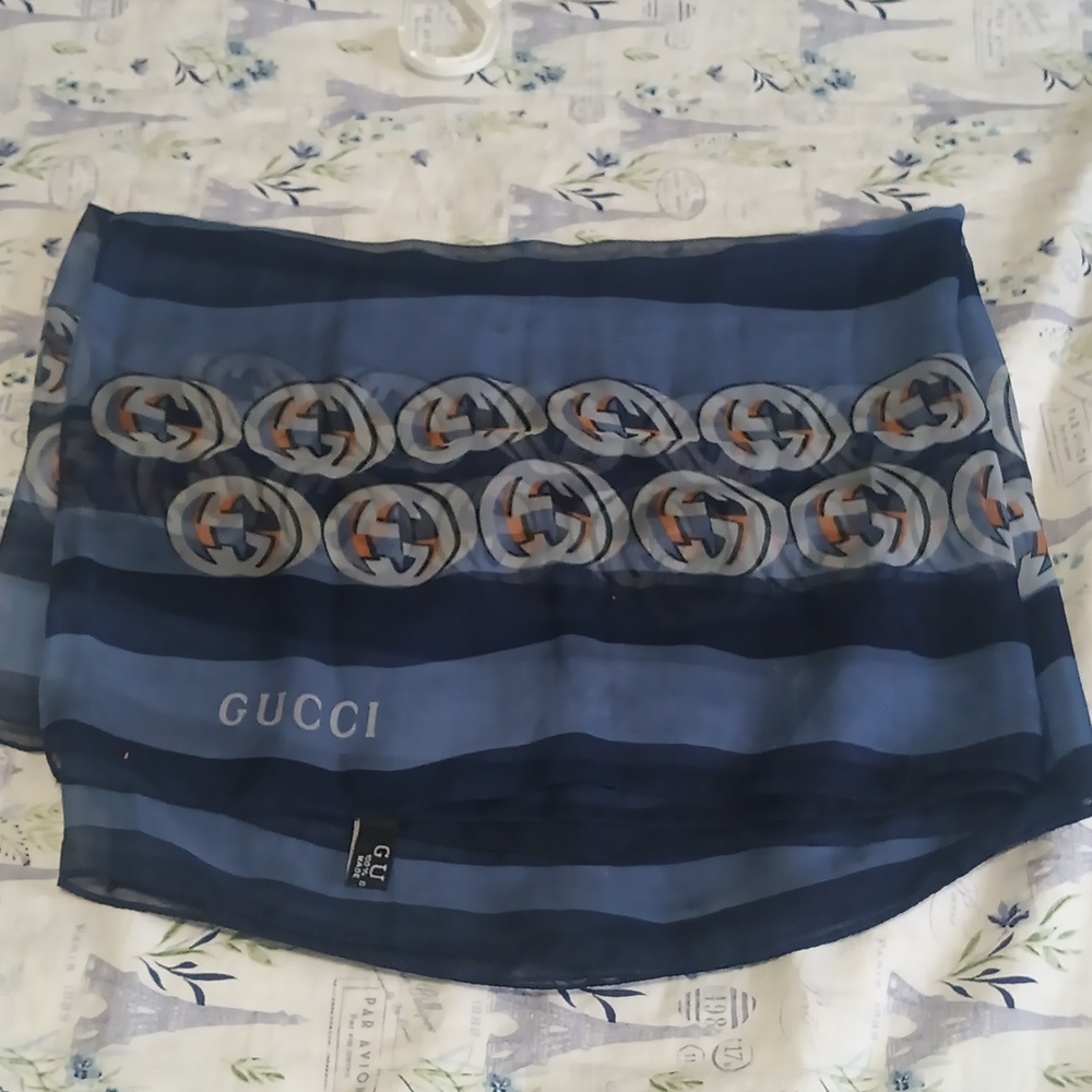 Gucci Sheer Navy Scarf with Logo Pattern - Picture 10 of 13